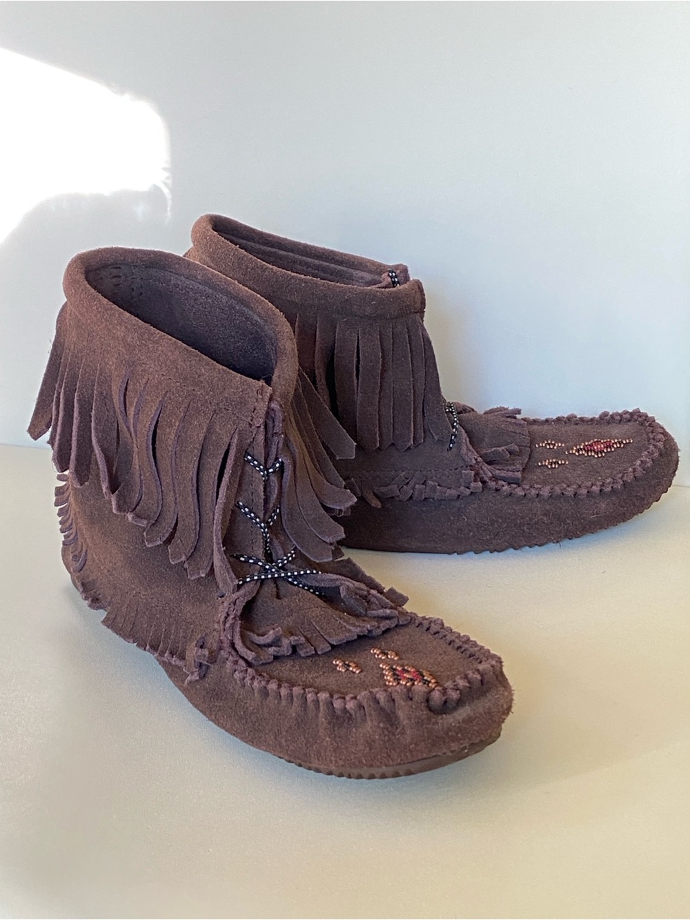 Manitobah Mukluks Harvester Moccasin Ankle Bootie Chocolate Brown 7.5